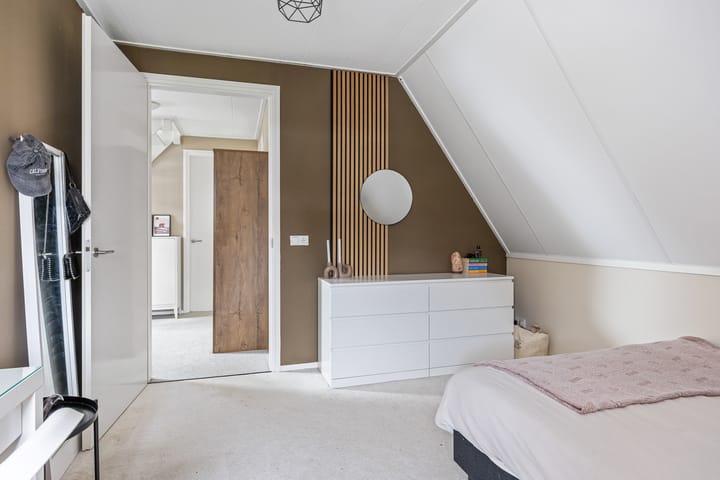 Photo 29 of De Tille 24