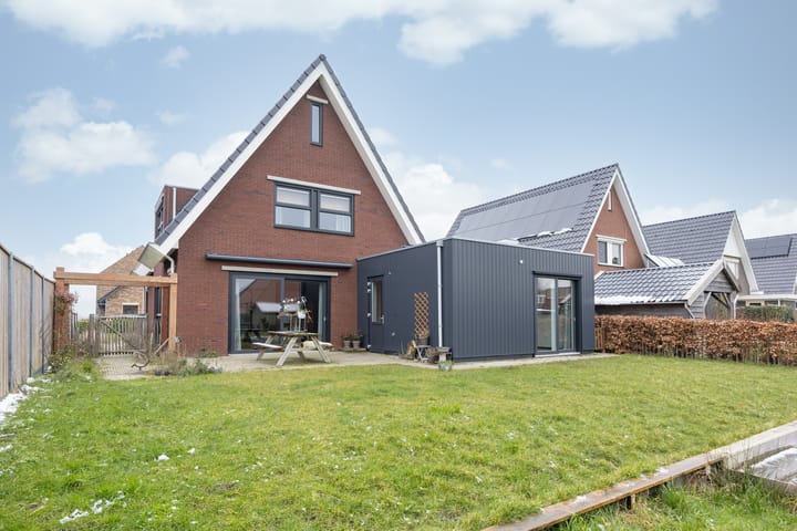 Photo 38 of De Tille 24