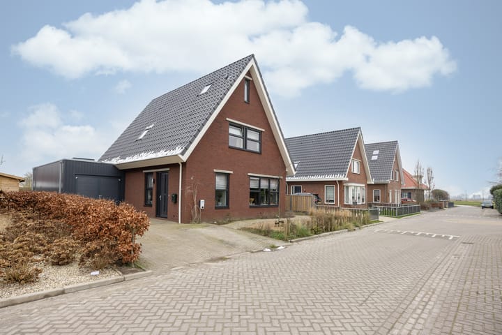 Photo 43 of De Tille 24