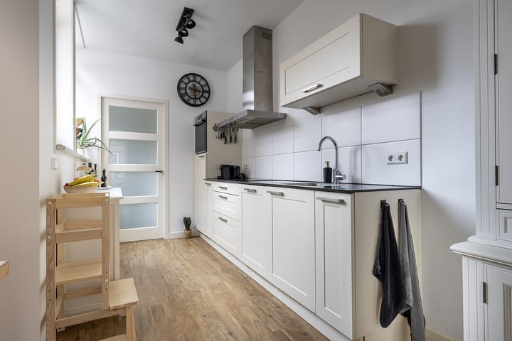 Foto 14 van Middelweg 157