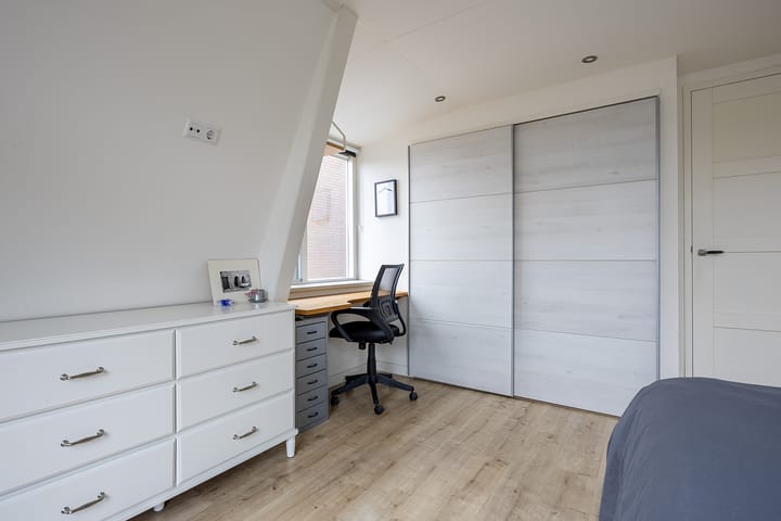 Foto 31 van Middelweg 157