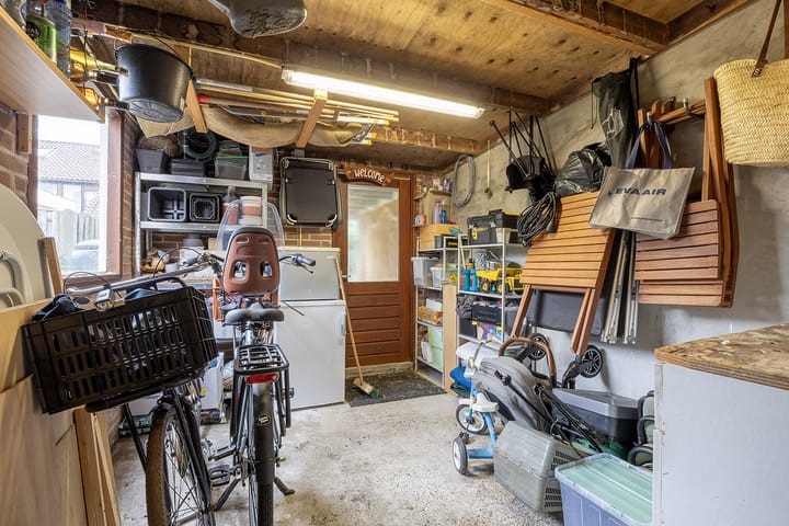 Foto 38 van Middelweg 157