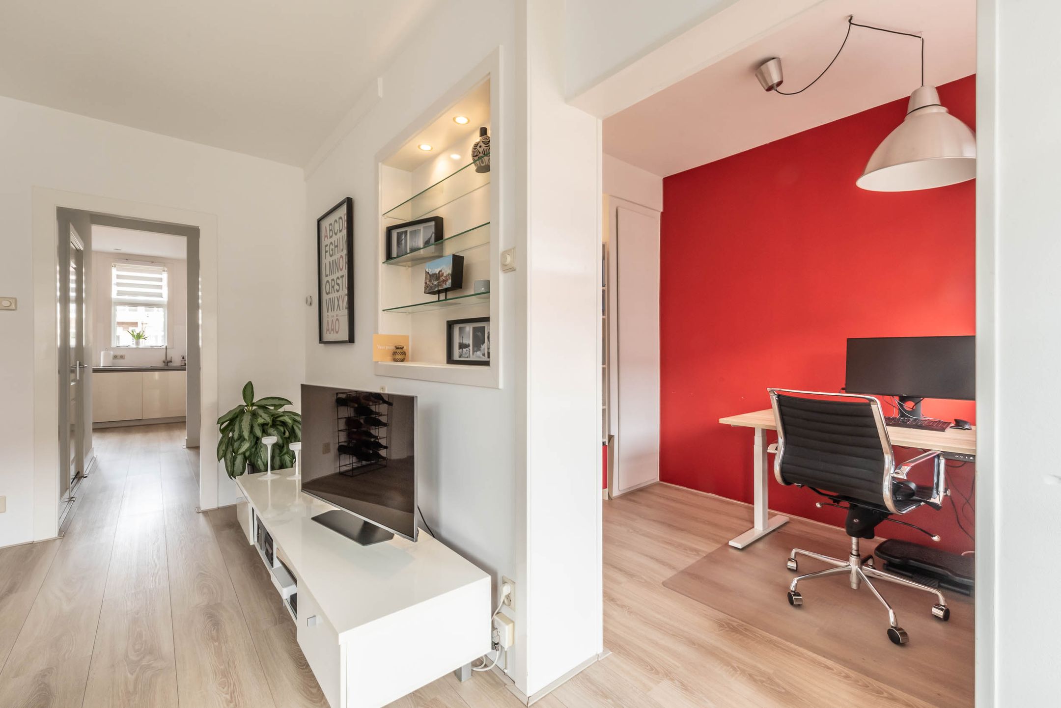 Foto 9 van Sassenheimstraat 19-3