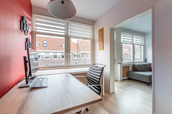 Foto 13 van Sassenheimstraat 19-3