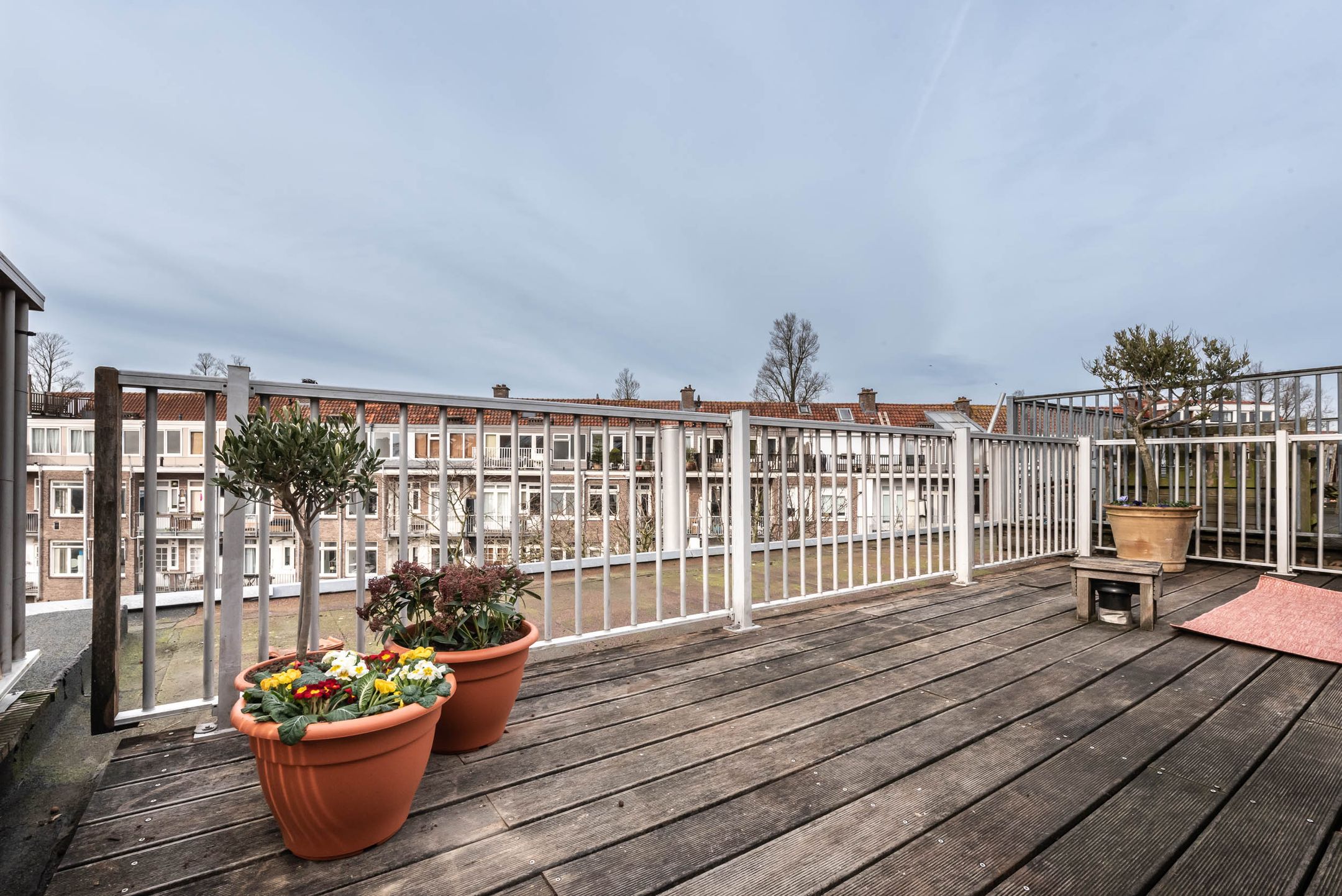 Foto 33 van Sassenheimstraat 19-3