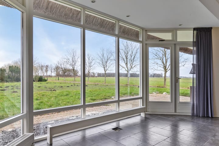 Photo 5 of Westerpaauwenweg 3