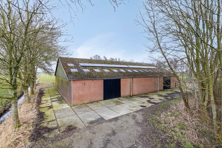 Photo 32 of Westerpaauwenweg 3