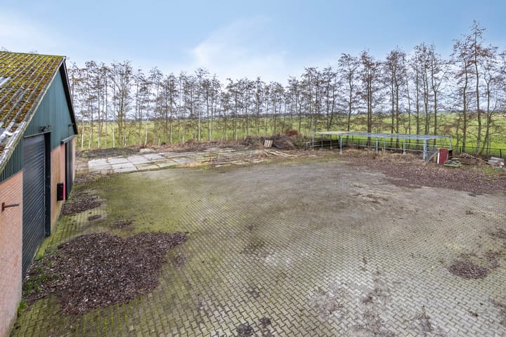 Photo 34 of Westerpaauwenweg 3