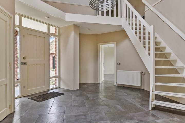 Photo 42 of Westerpaauwenweg 3