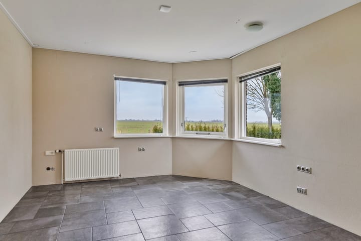 Photo 45 of Westerpaauwenweg 3