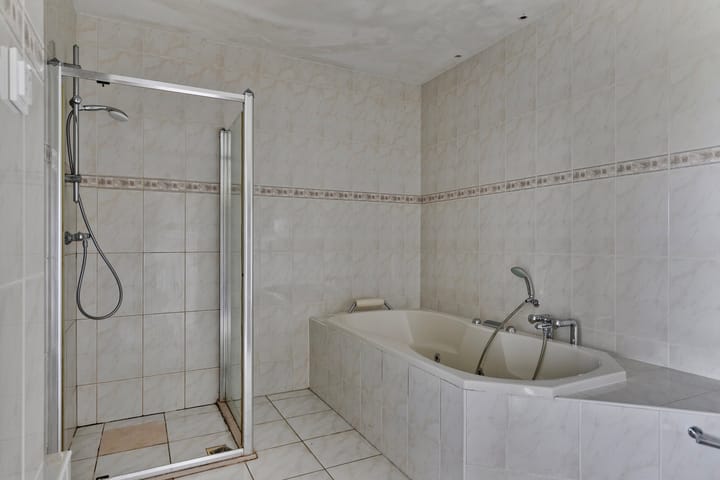 Photo 62 of Westerpaauwenweg 3