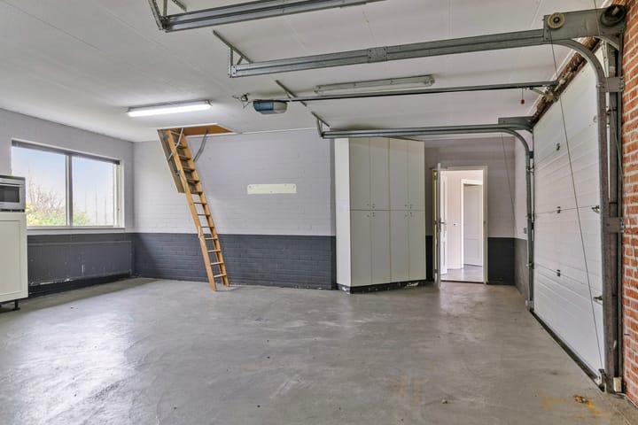 Photo 66 of Westerpaauwenweg 3