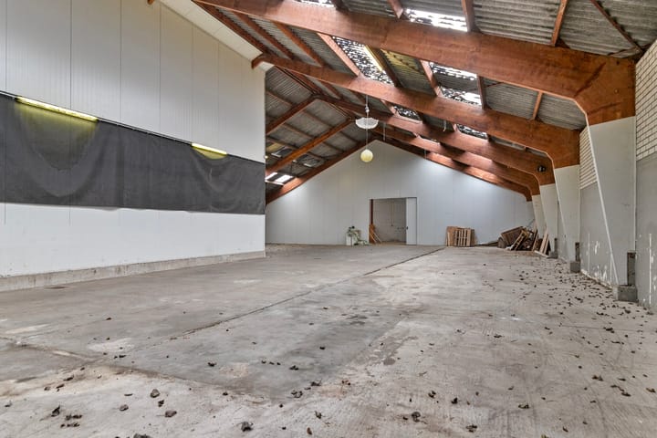 Photo 82 of Westerpaauwenweg 3