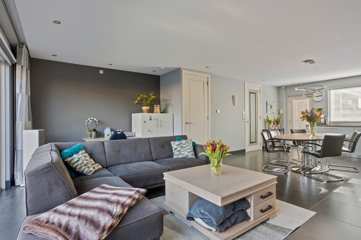 Foto 5 van Bouwen Loenstraat 3