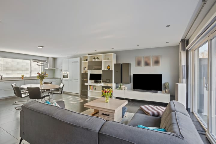 Foto 12 van Bouwen Loenstraat 3