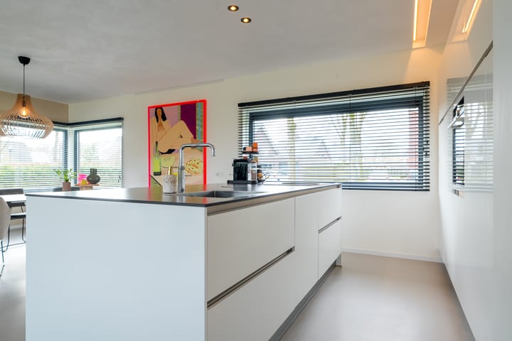 Photo 21 of De Hoefslag 50