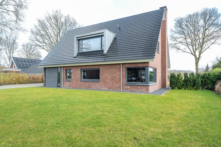 Photo 65 of De Hoefslag 50