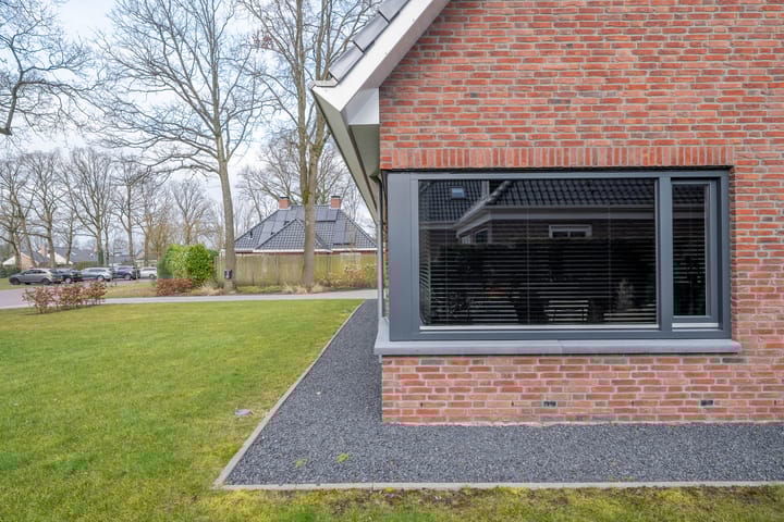 Photo 67 of De Hoefslag 50