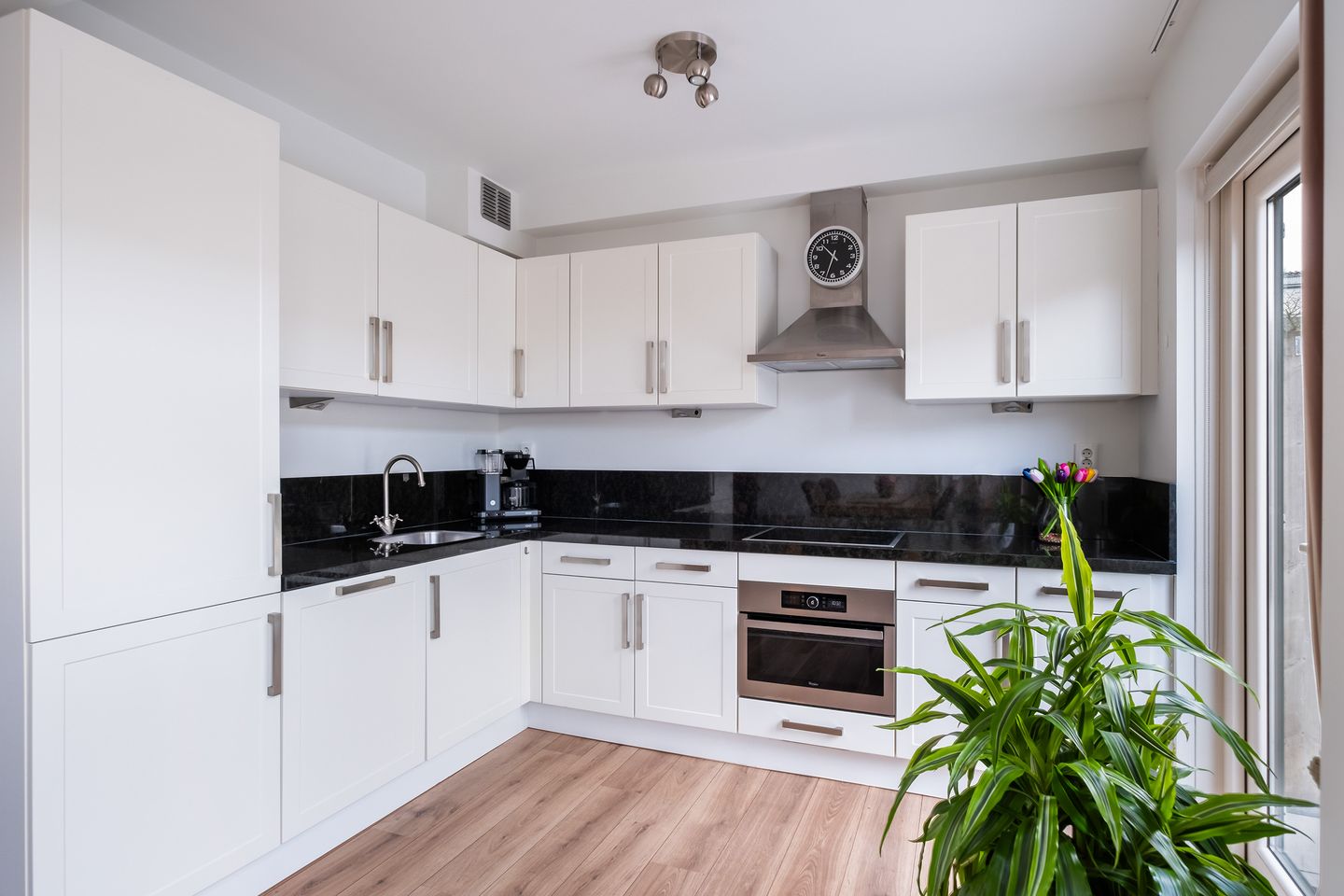 Photo 10 of Renesselaan 25