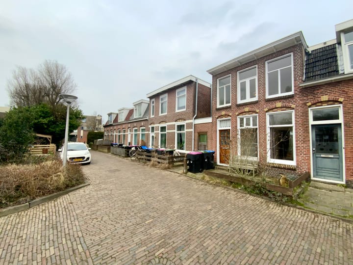 Foto 2 van Dokkumerstraat 9