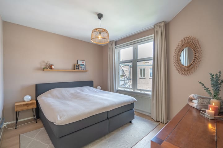 Foto 22 van Julianalaan 102