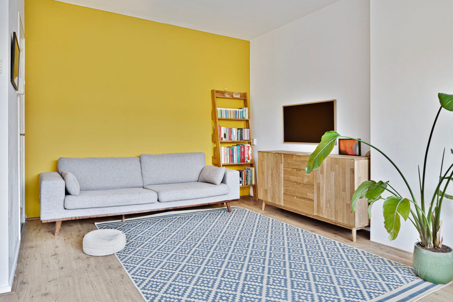 Foto 1 van Stadhoudersweg 18-C