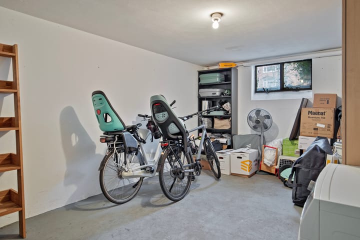 Foto 24 van Stadhoudersweg 18-C