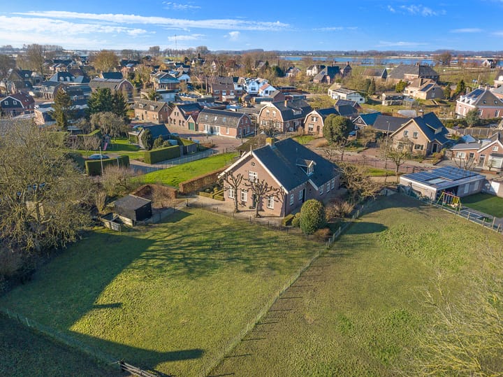 Foto 2 van Burgemeester Posweg 17