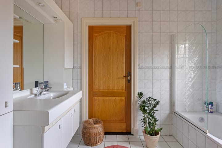 Foto 23 van Burgemeester Posweg 17