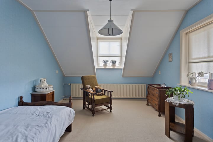 Foto 42 van Burgemeester Posweg 17