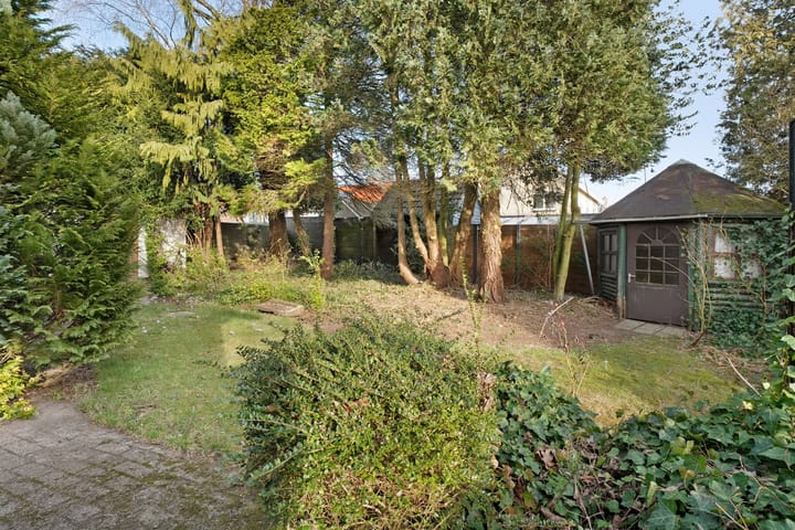 Foto 36 van Baron van Fridaghstraat 16