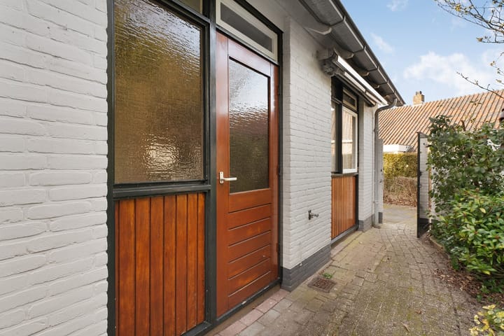 Foto 38 van Baron van Fridaghstraat 16