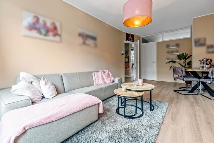 Photo 6 of Tesselsestraat 81