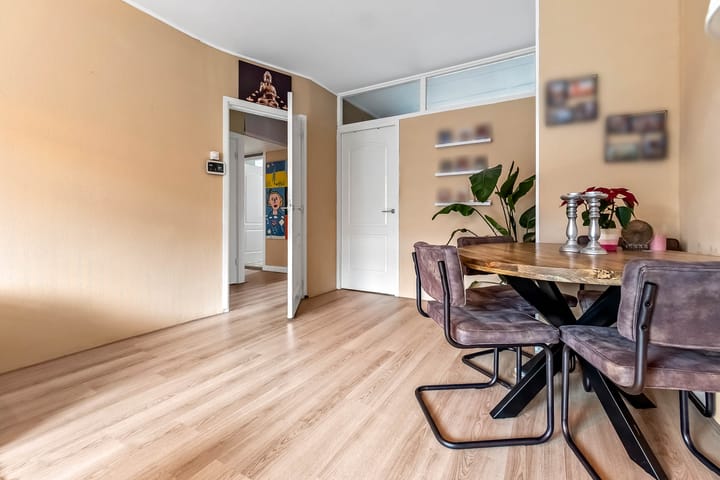 Photo 12 of Tesselsestraat 81