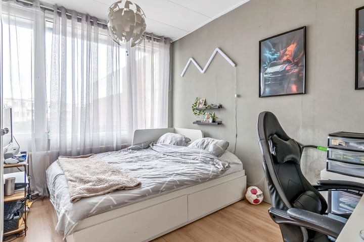 Photo 13 of Tesselsestraat 81