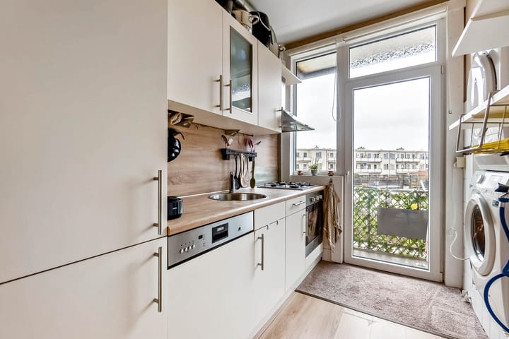 Photo 20 of Tesselsestraat 81