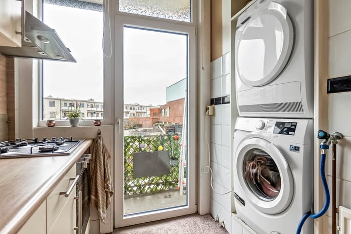 Photo 23 of Tesselsestraat 81