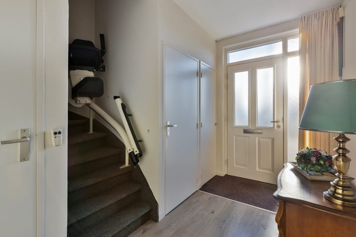 Foto 12 van Oranjeplein 10