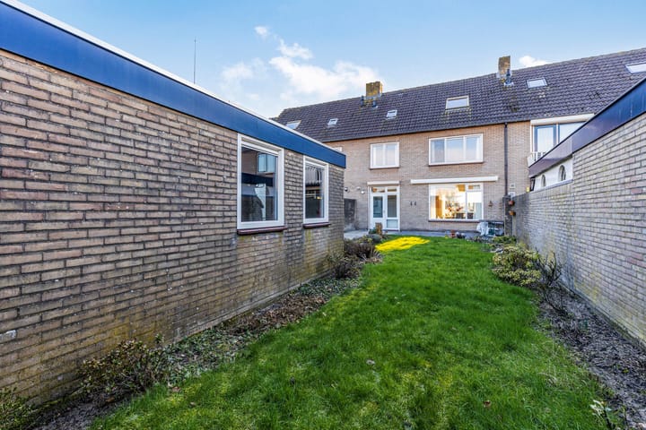 Foto 27 van Oranjeplein 10