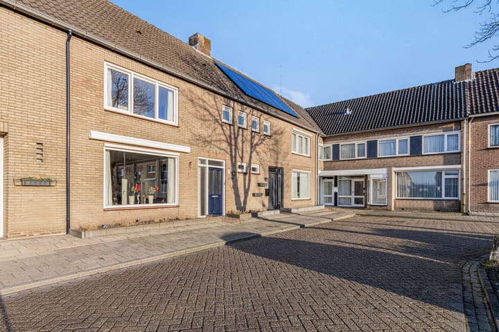 Foto 31 van Oranjeplein 10