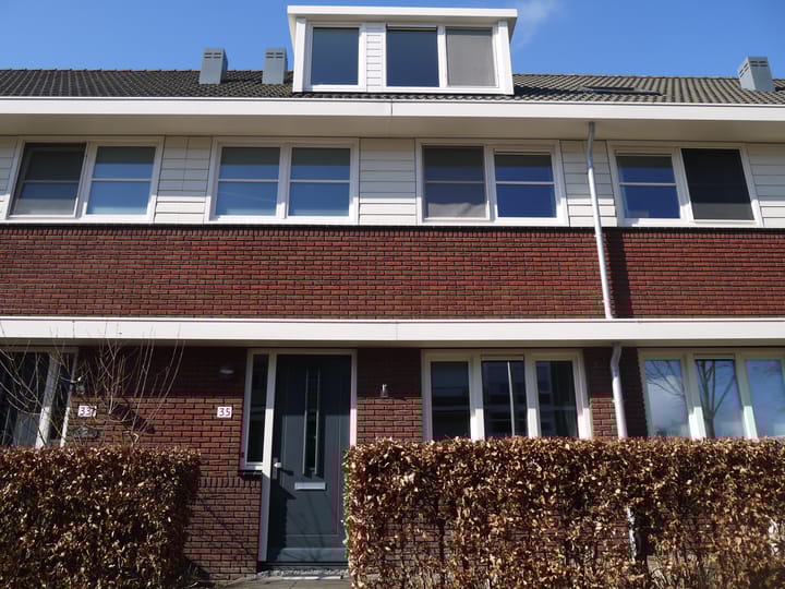 Foto 2 van Van Staverenstraat 35