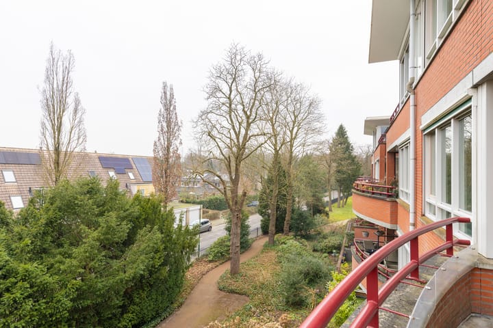 Foto 26 van Jan van Eycklaan 258