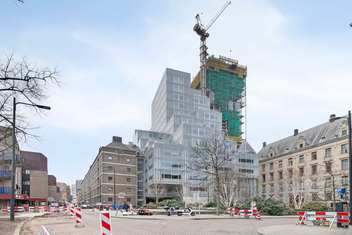 Foto 1 van Halvemaanpassage 32