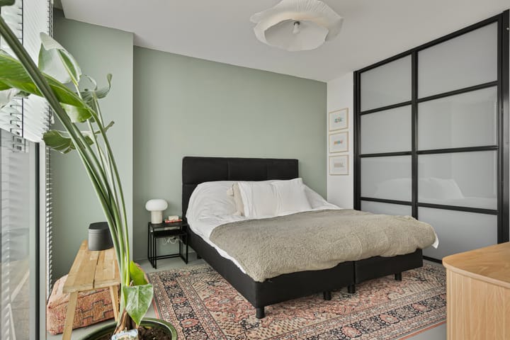 Foto 14 van Halvemaanpassage 32