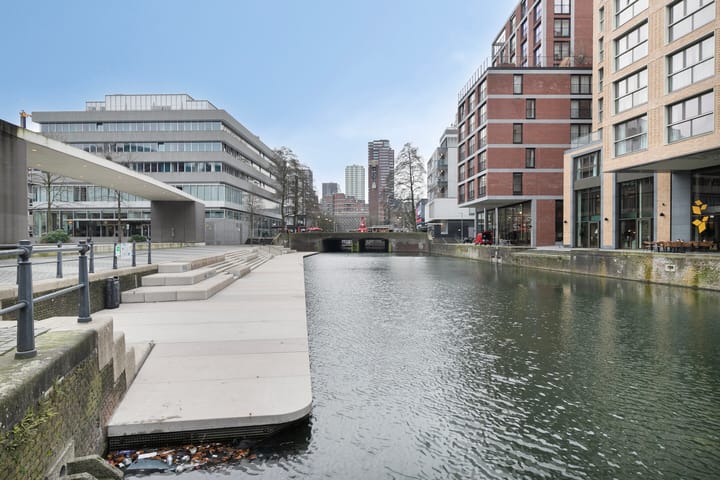 Foto 35 van Halvemaanpassage 32