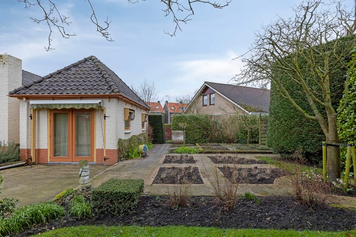 Foto 30 van Middelburgsestraat 64