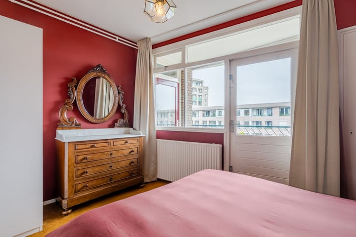 Foto 28 van Detmoldstraat 92-2