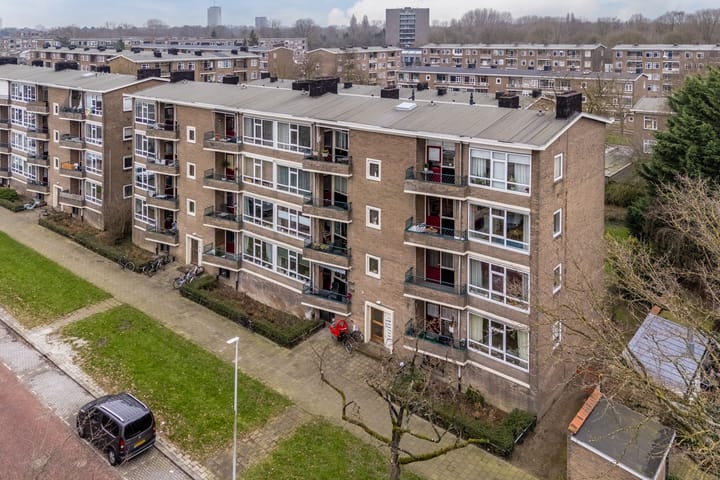 Foto 36 van Detmoldstraat 92-2