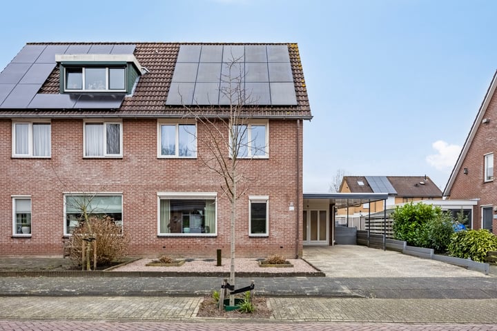 Foto 1 van Kruidendreef 93
