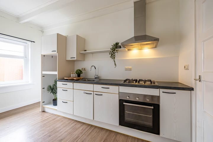 Foto 14 van Juffer Marthastraat 2